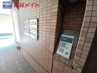 阿倉川駅 徒歩9分 2階の物件外観写真